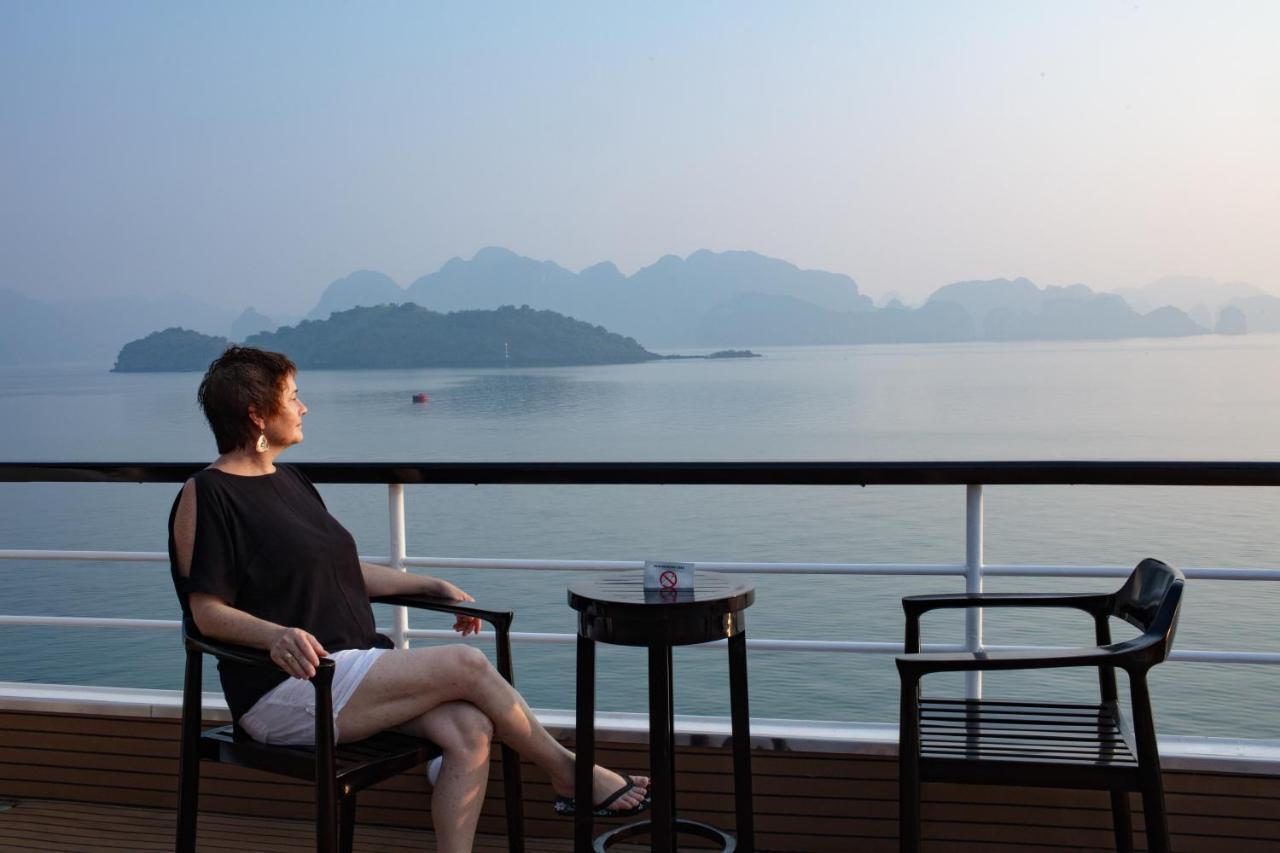 Отель Scarlet Pearl Cruises - Wonder On Lan Ha Bay Халонг Экстерьер фото